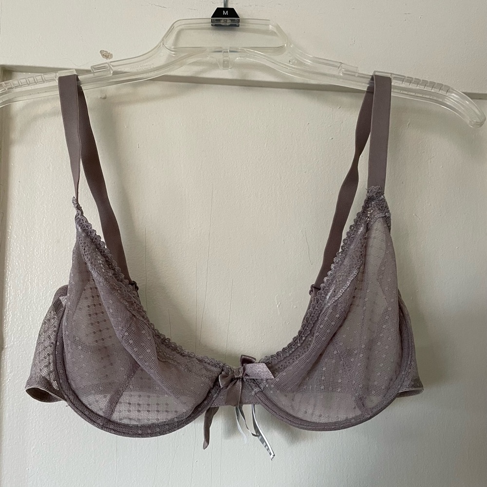 H&M Gray Underwire Bra with Molded Cups